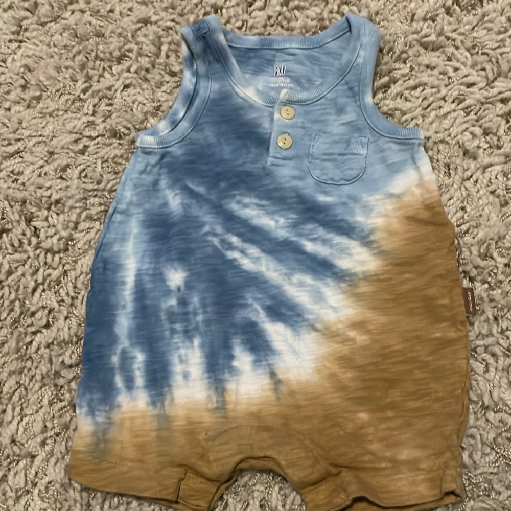 Baby gap tank romper
